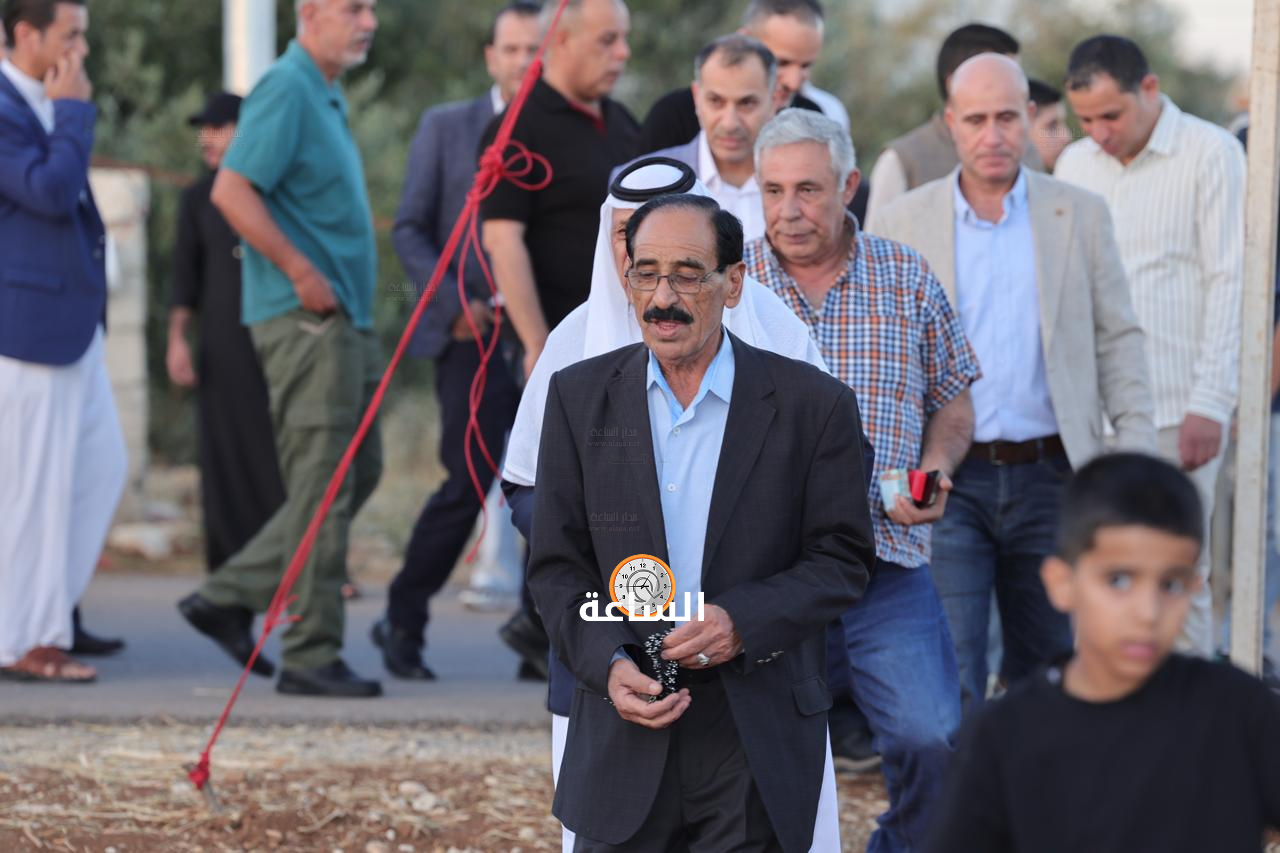 Madar Al-Saa Images 0.8138592444276875