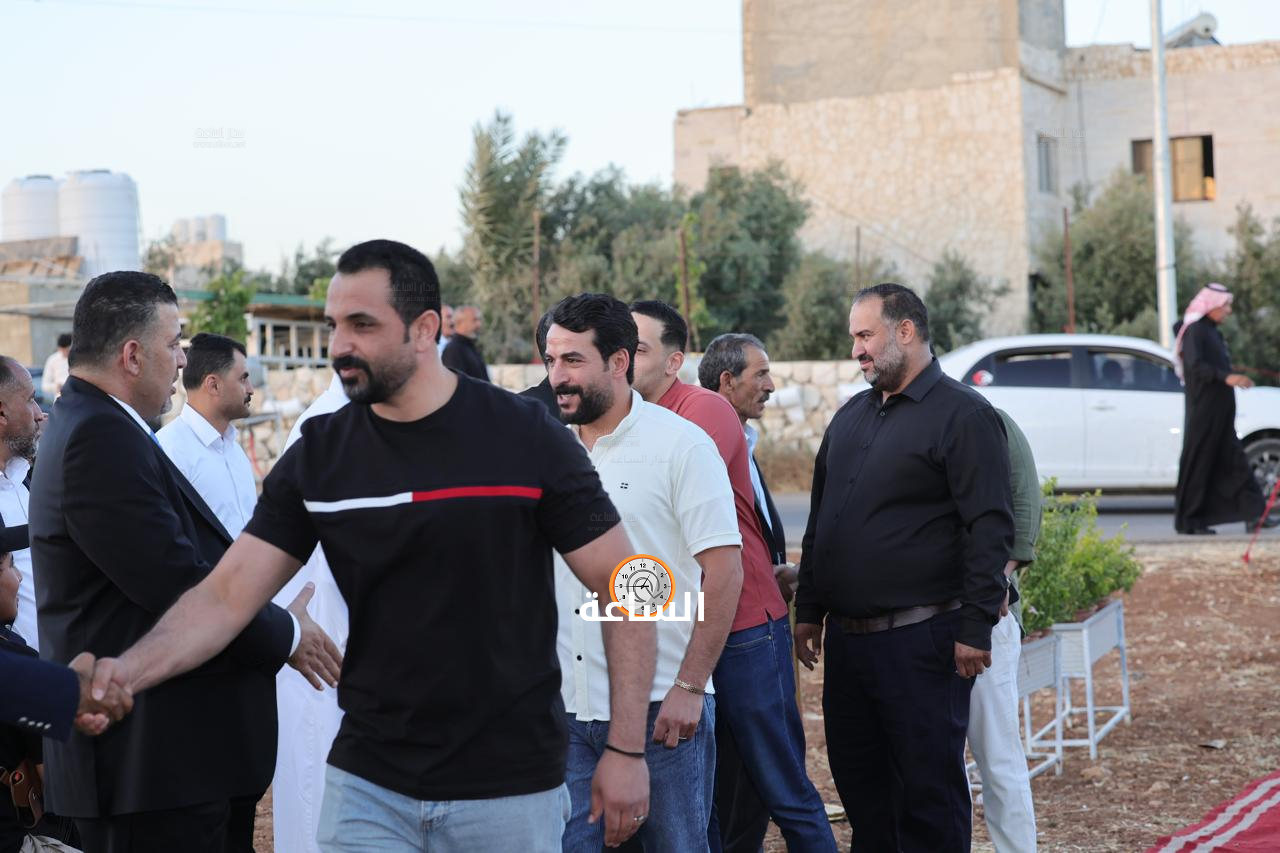 Madar Al-Saa Images 0.4943883384397756