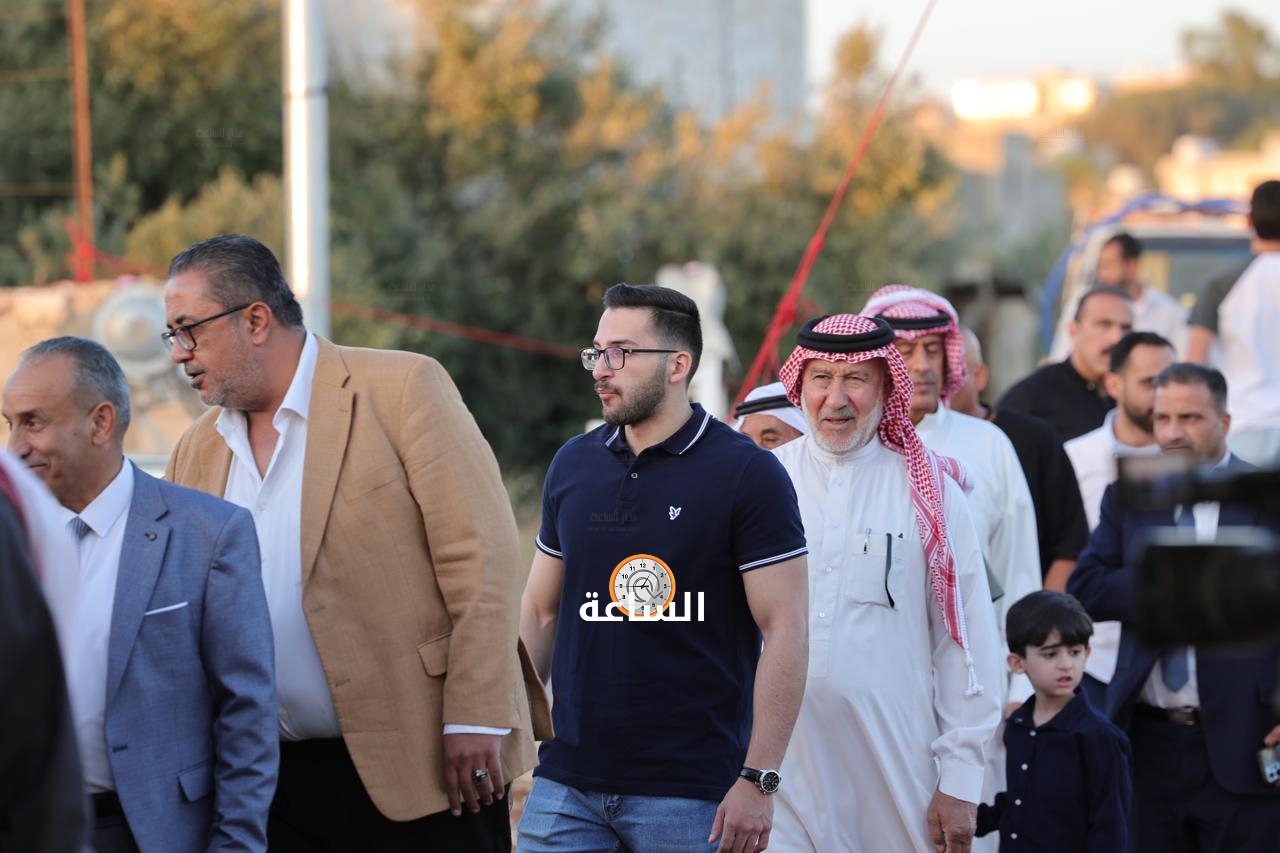 Madar Al-Saa Images 0.29155426058729983