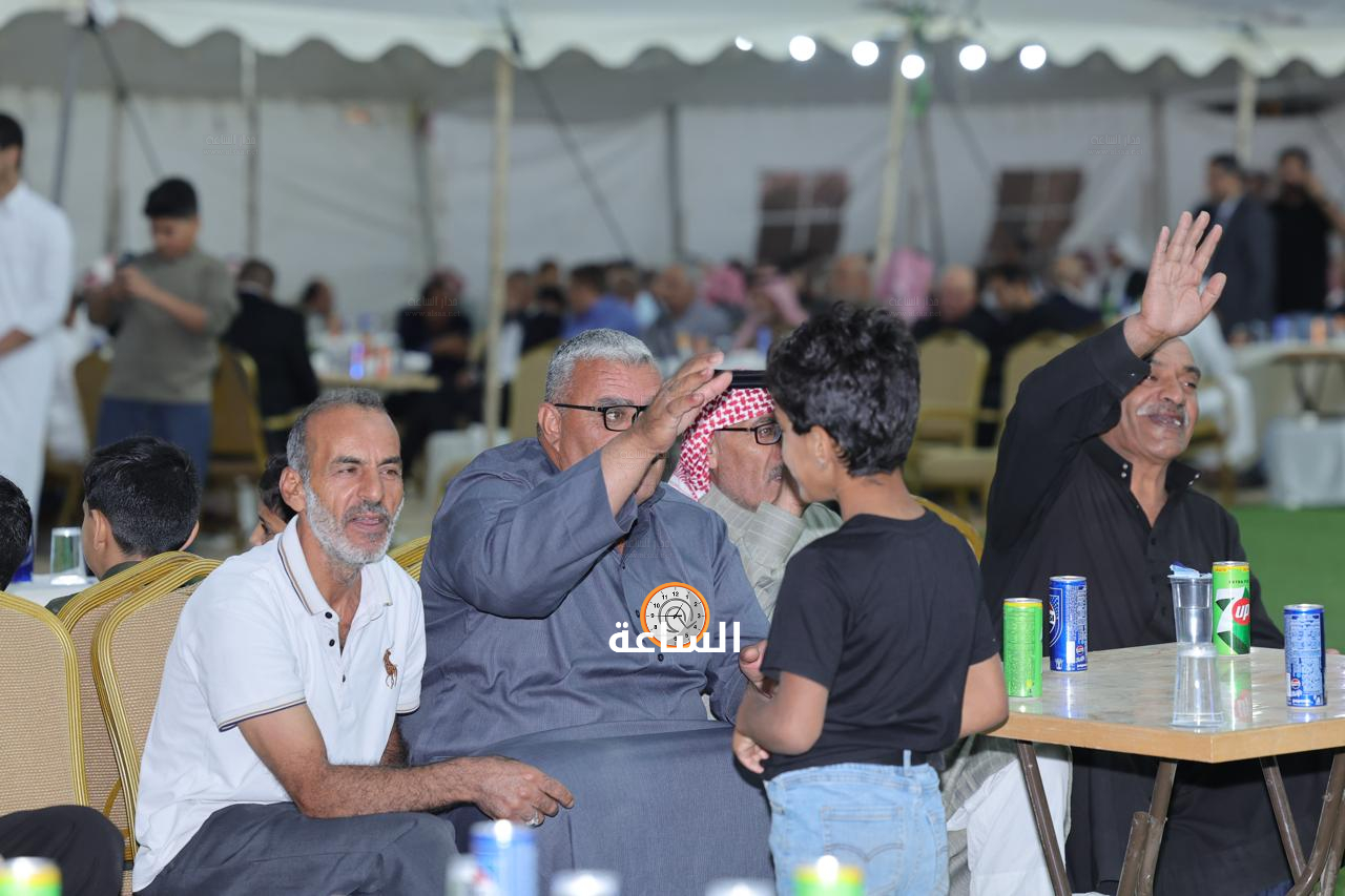 Madar Al-Saa Images 0.4163817588519442