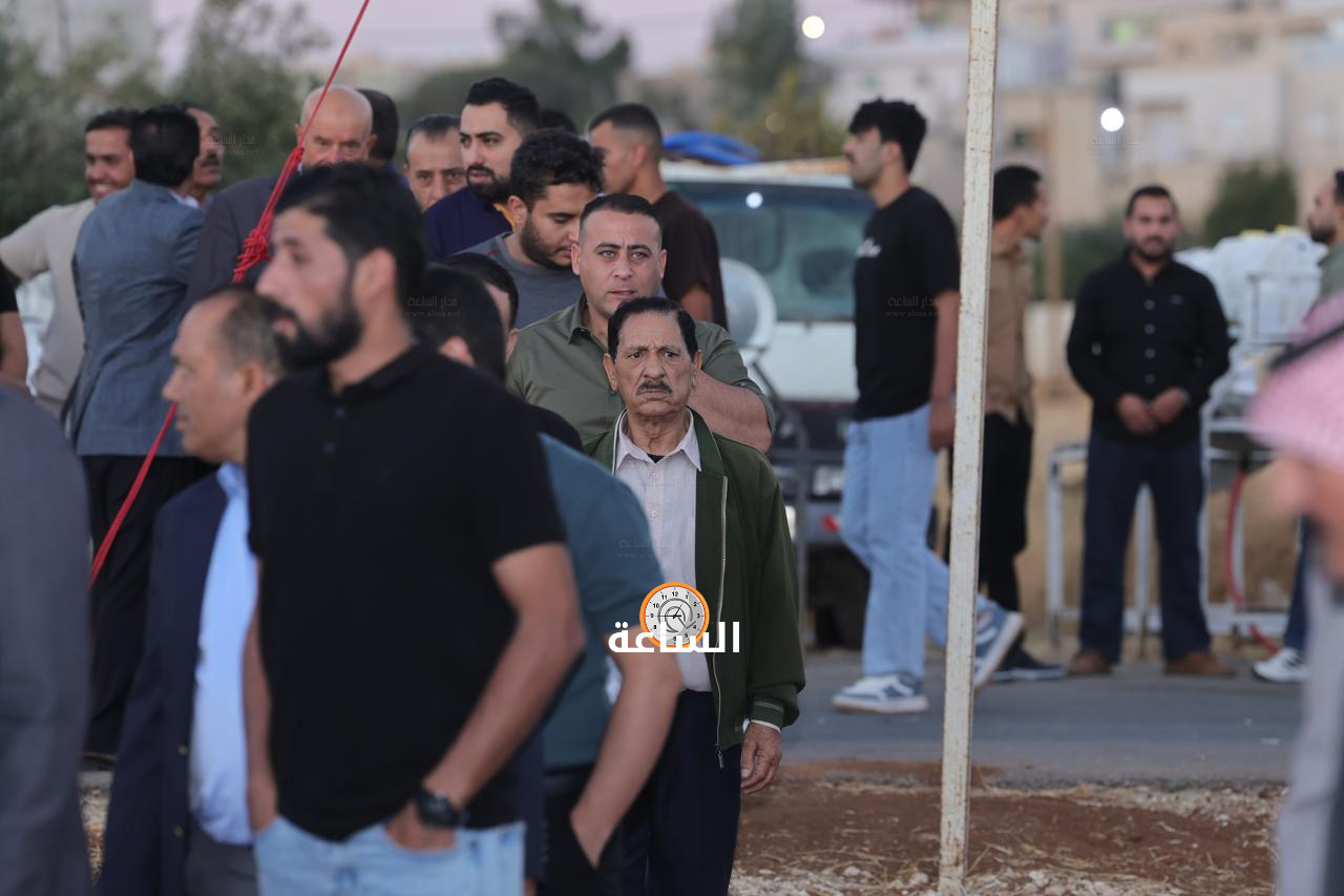 Madar Al-Saa Images 0.47116118674735574