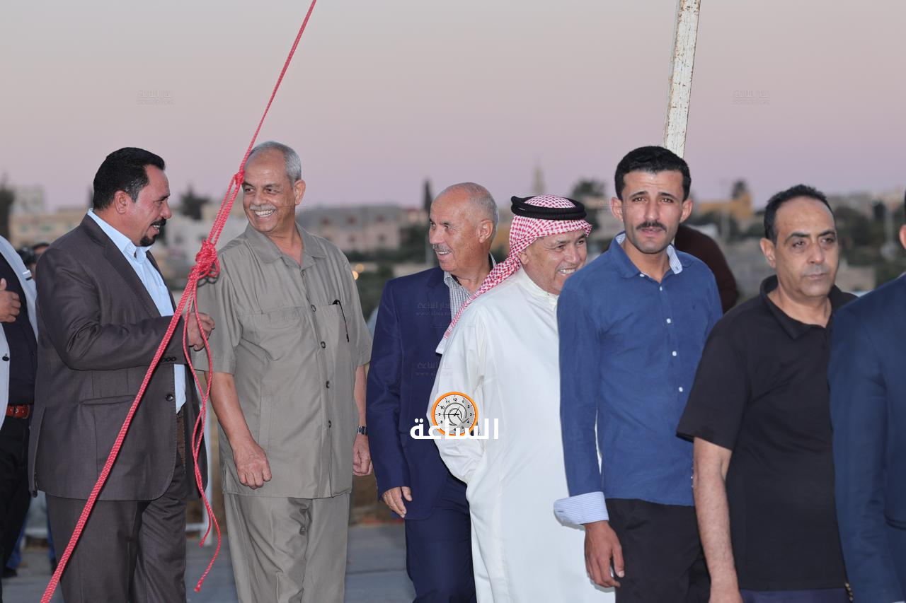 Madar Al-Saa Images 0.12558768484480276