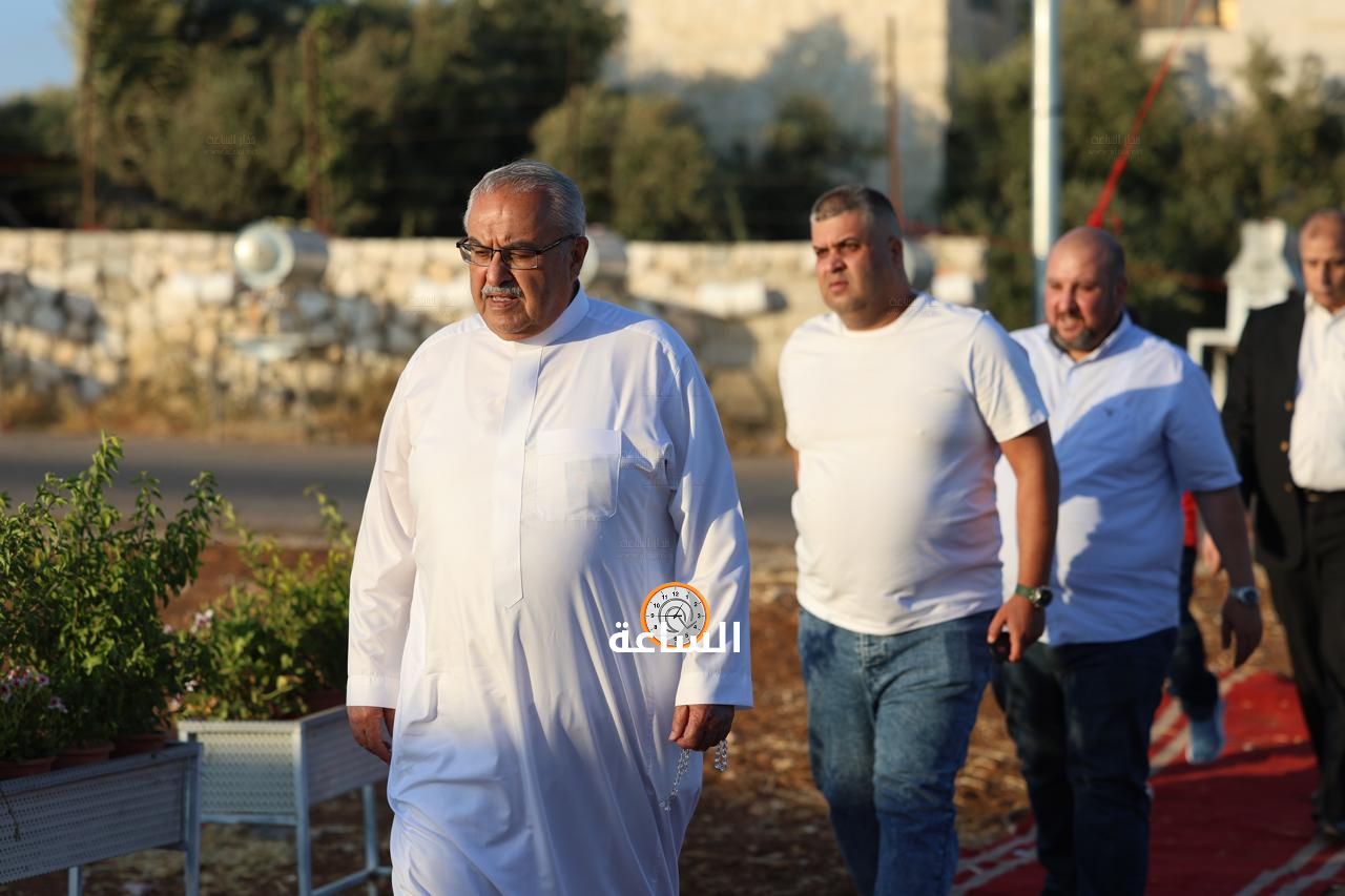 Madar Al-Saa Images 0.5162049501379835