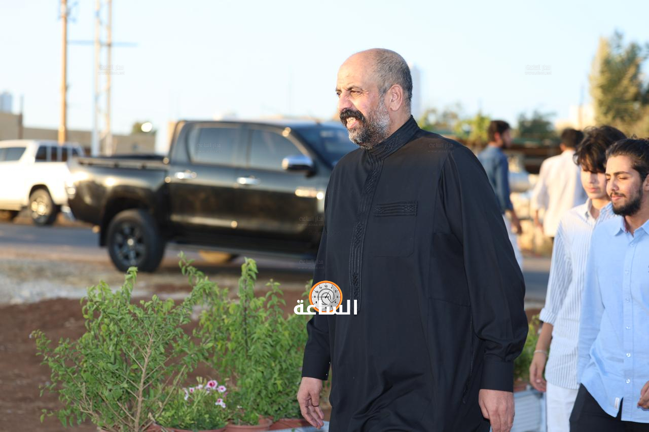 Madar Al-Saa Images 0.3621205957710548