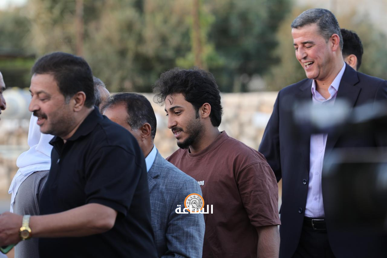 Madar Al-Saa Images 0.4151825478280389