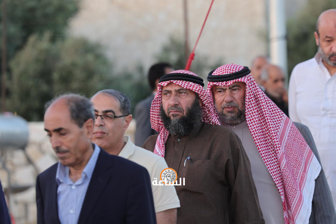 Madar Al-Saa Images 0.727128071622844