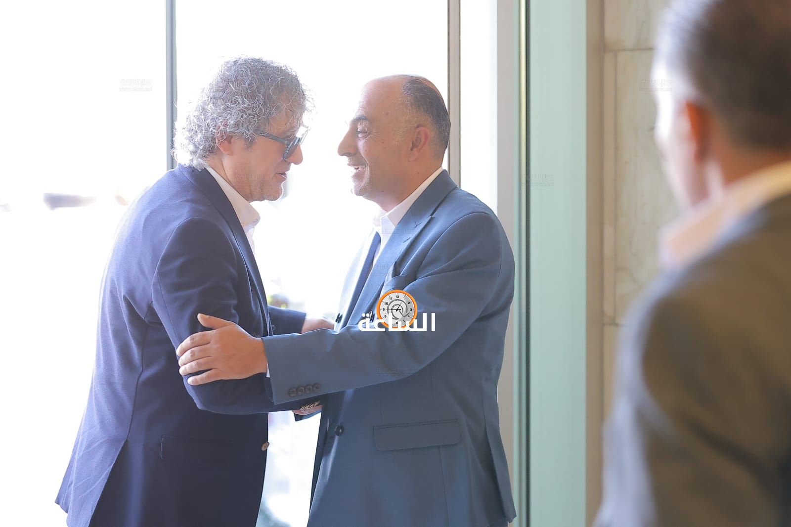 Madar Al-Saa Images 0.5873736577157642