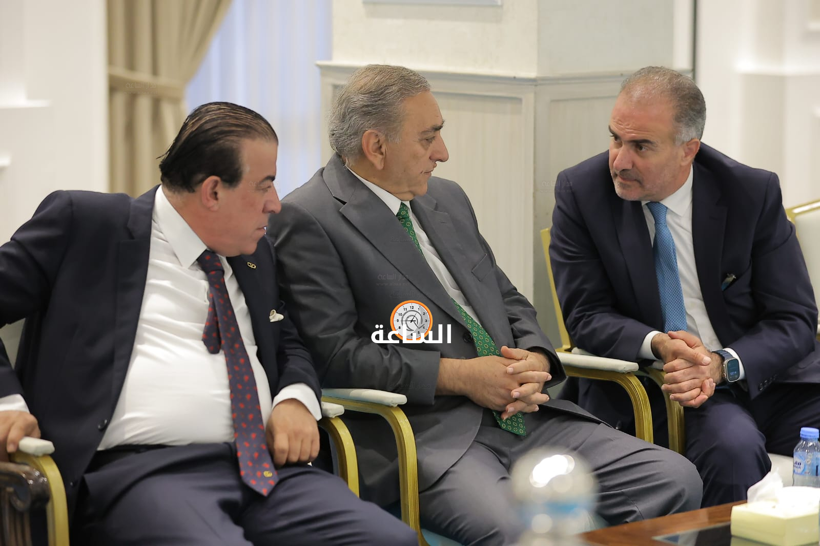 Madar Al-Saa Images 0.3280184228045575