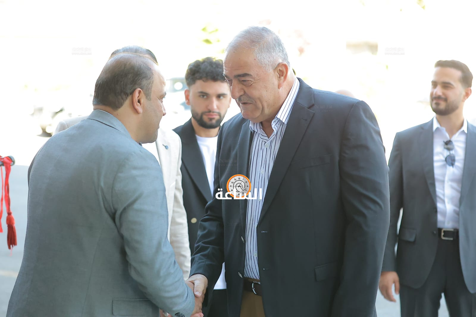 Madar Al-Saa Images 0.6213230530591011