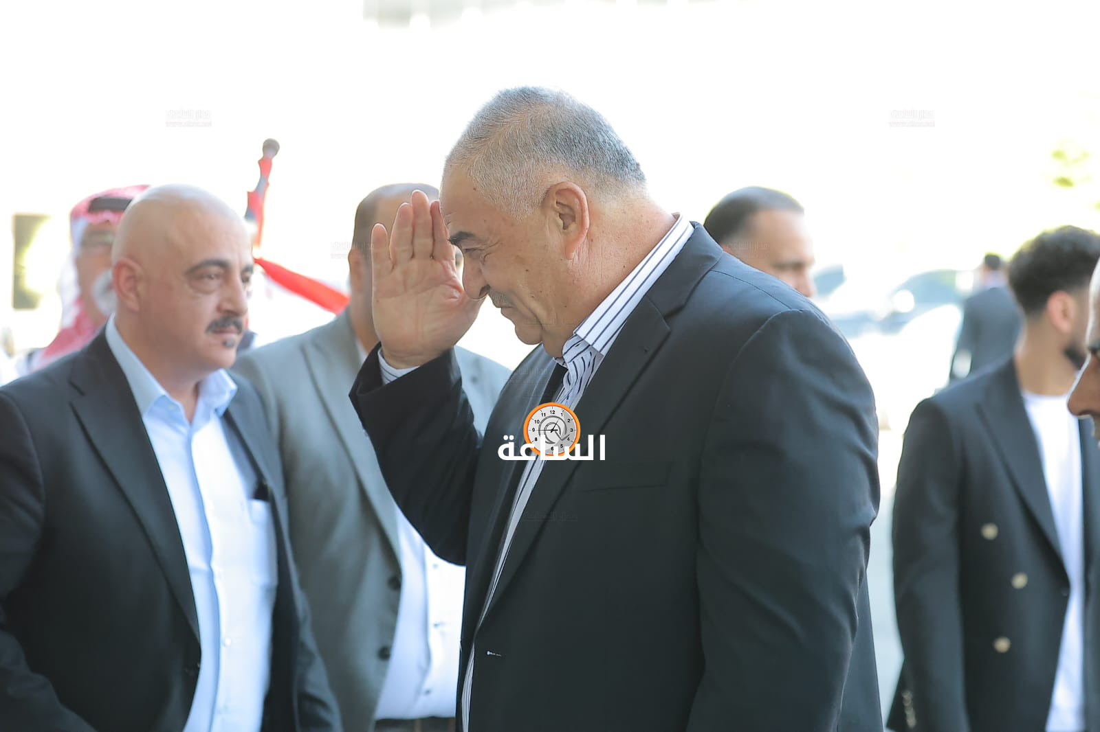 Madar Al-Saa Images 0.8938979271920315