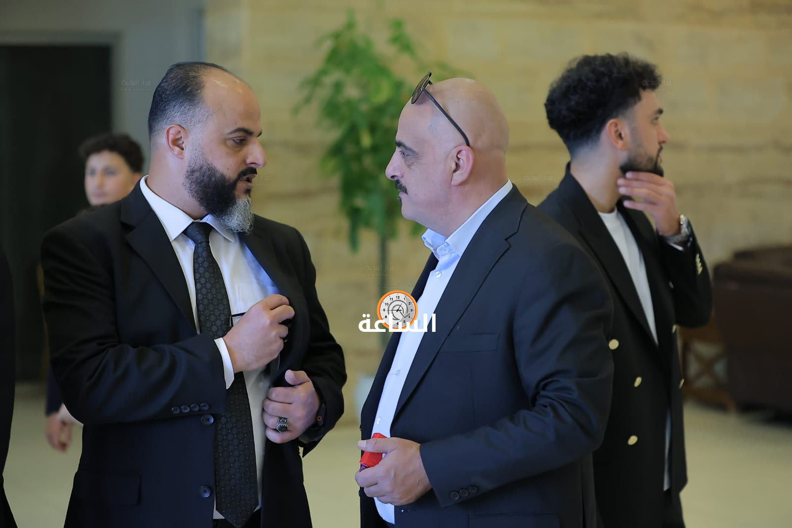 Madar Al-Saa Images 0.8308788133132712