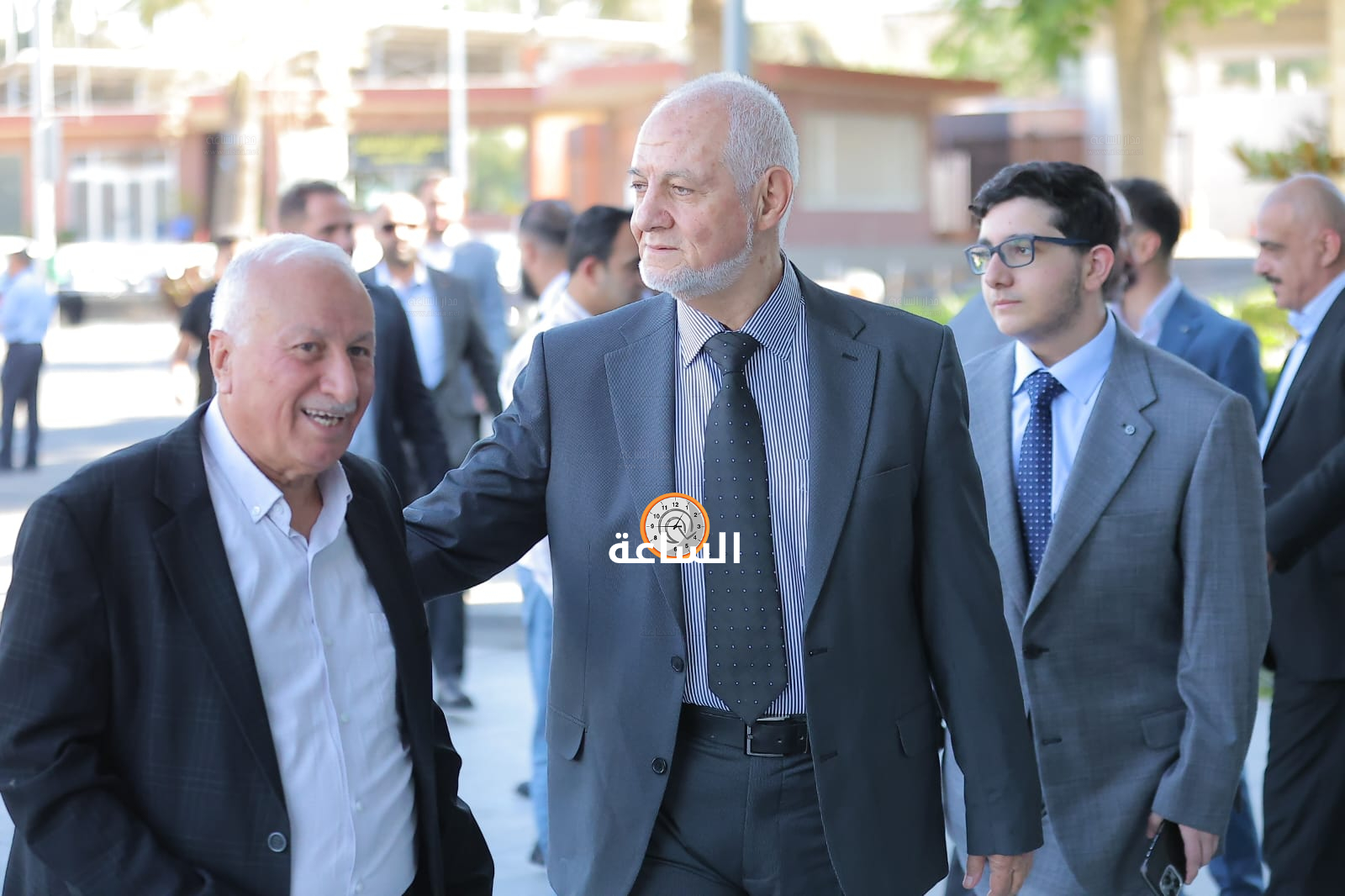 Madar Al-Saa Images 0.9114011174493929
