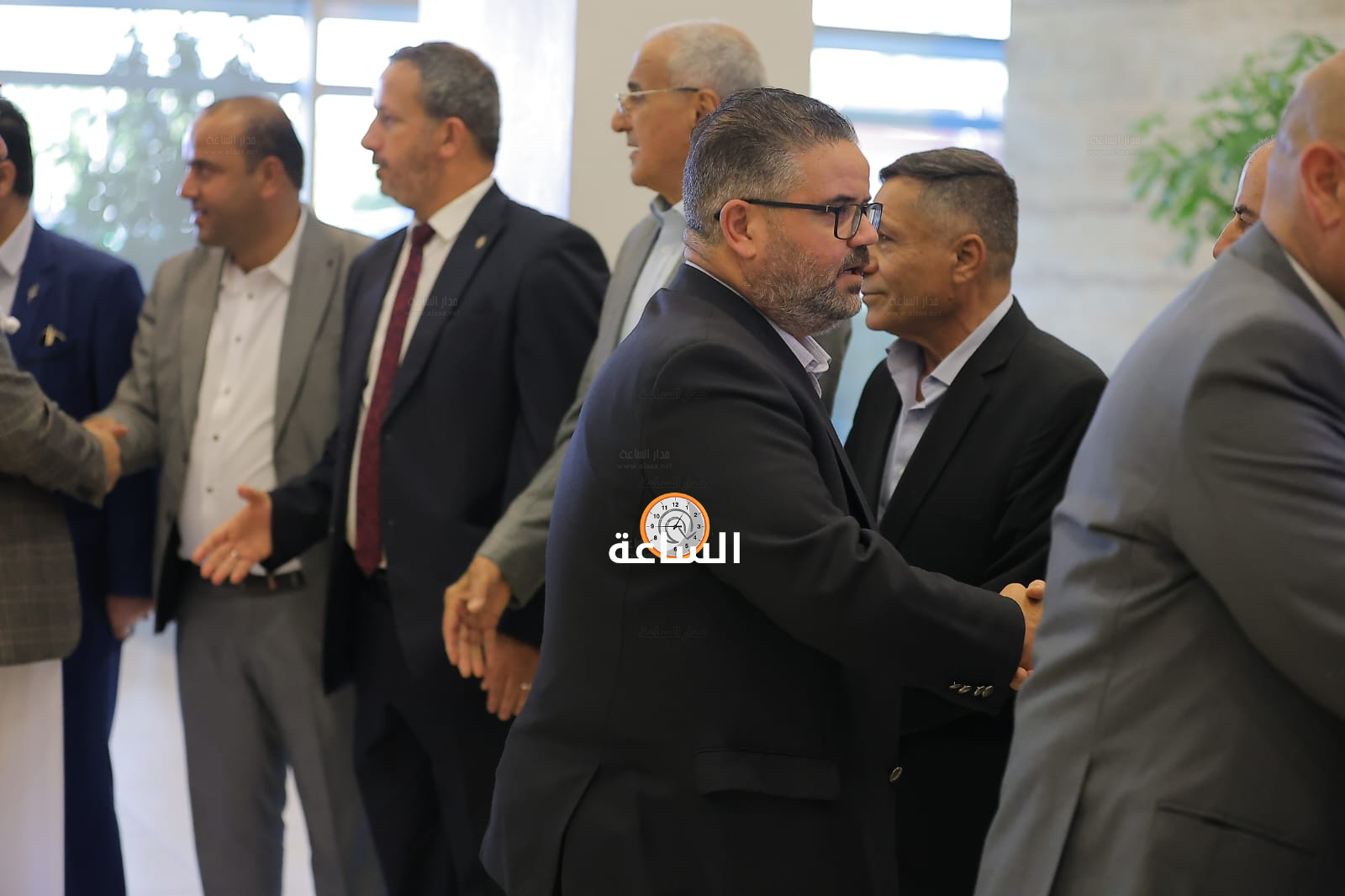 Madar Al-Saa Images 0.990323651792551