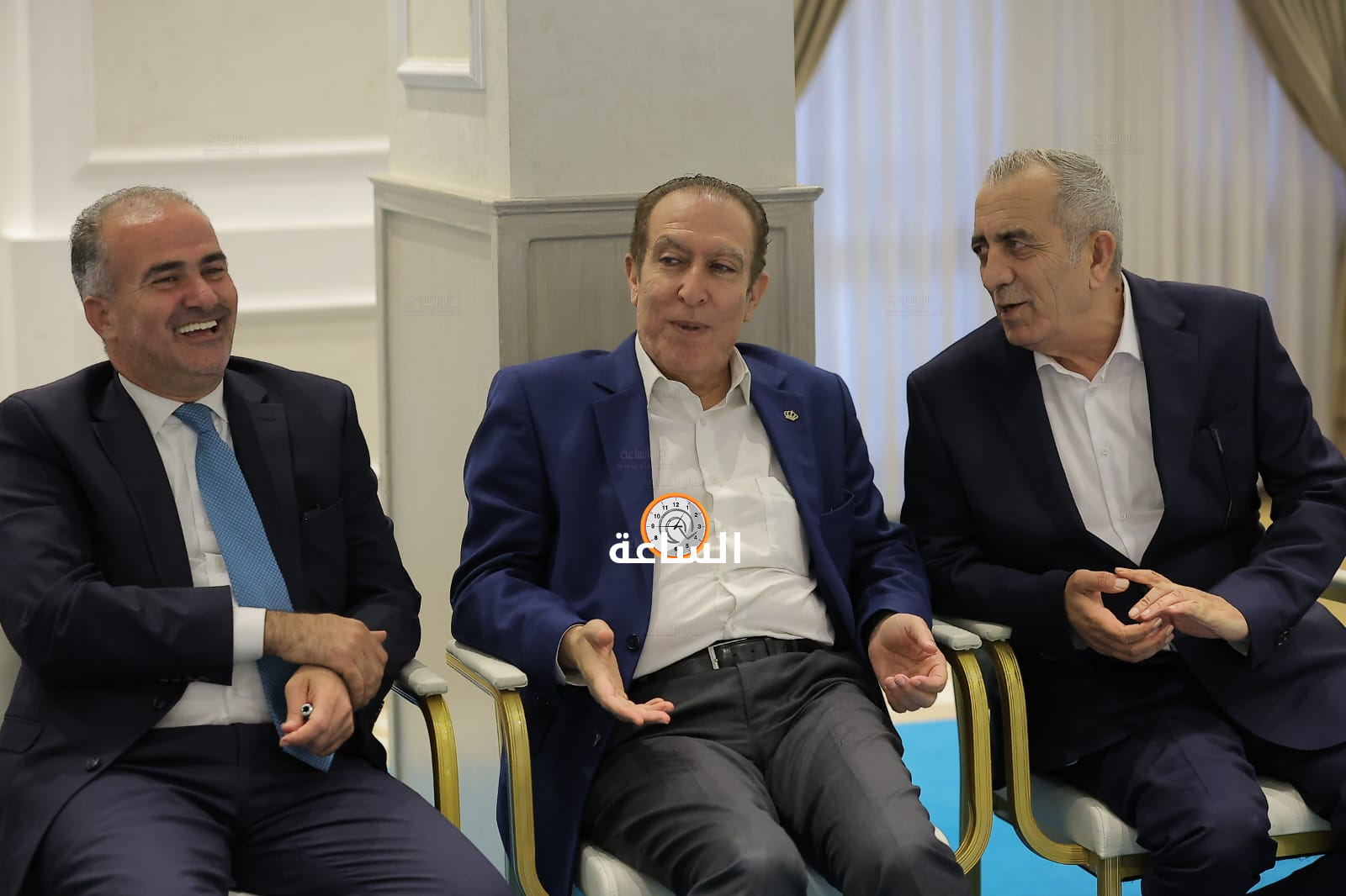 Madar Al-Saa Images 0.3737257268180577