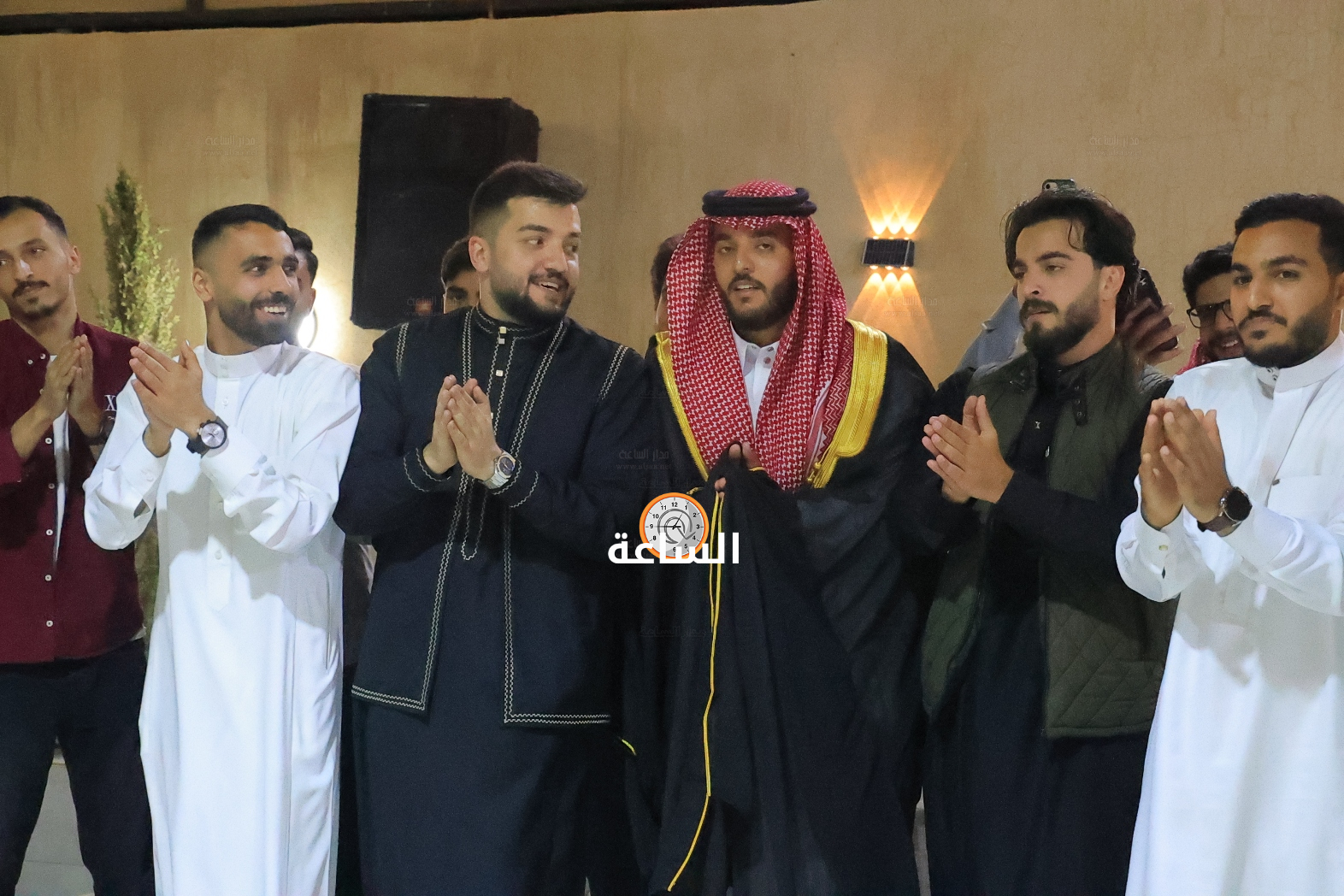 Madar Al-Saa Images 0.3967359171304866