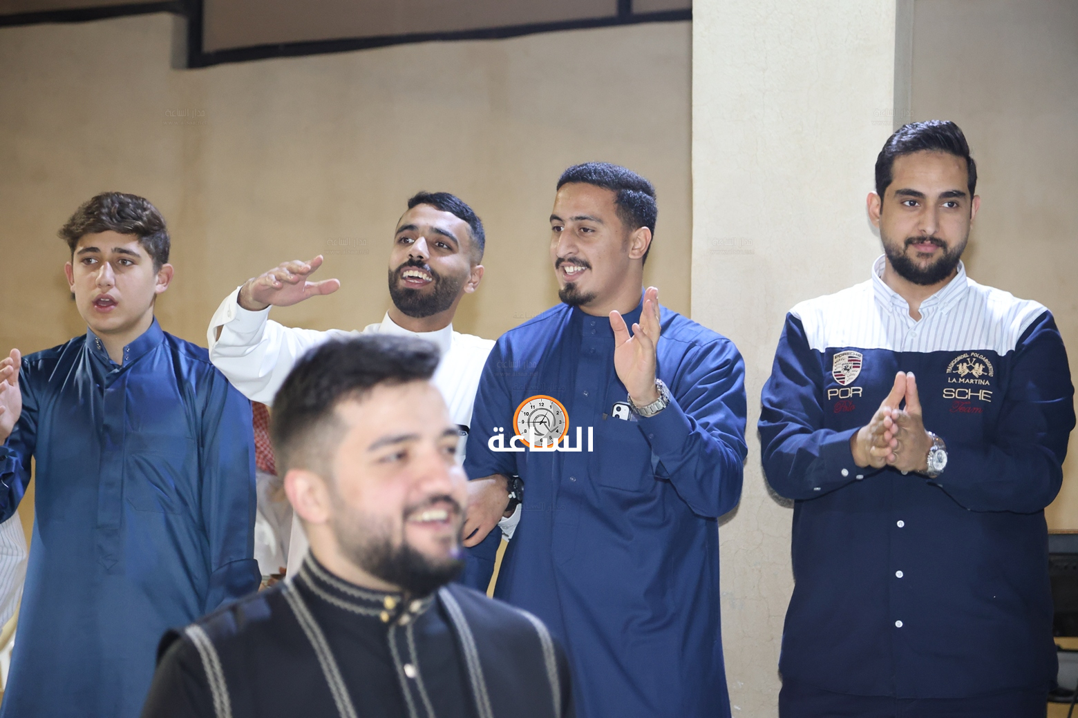 Madar Al-Saa Images 0.38755432001289103