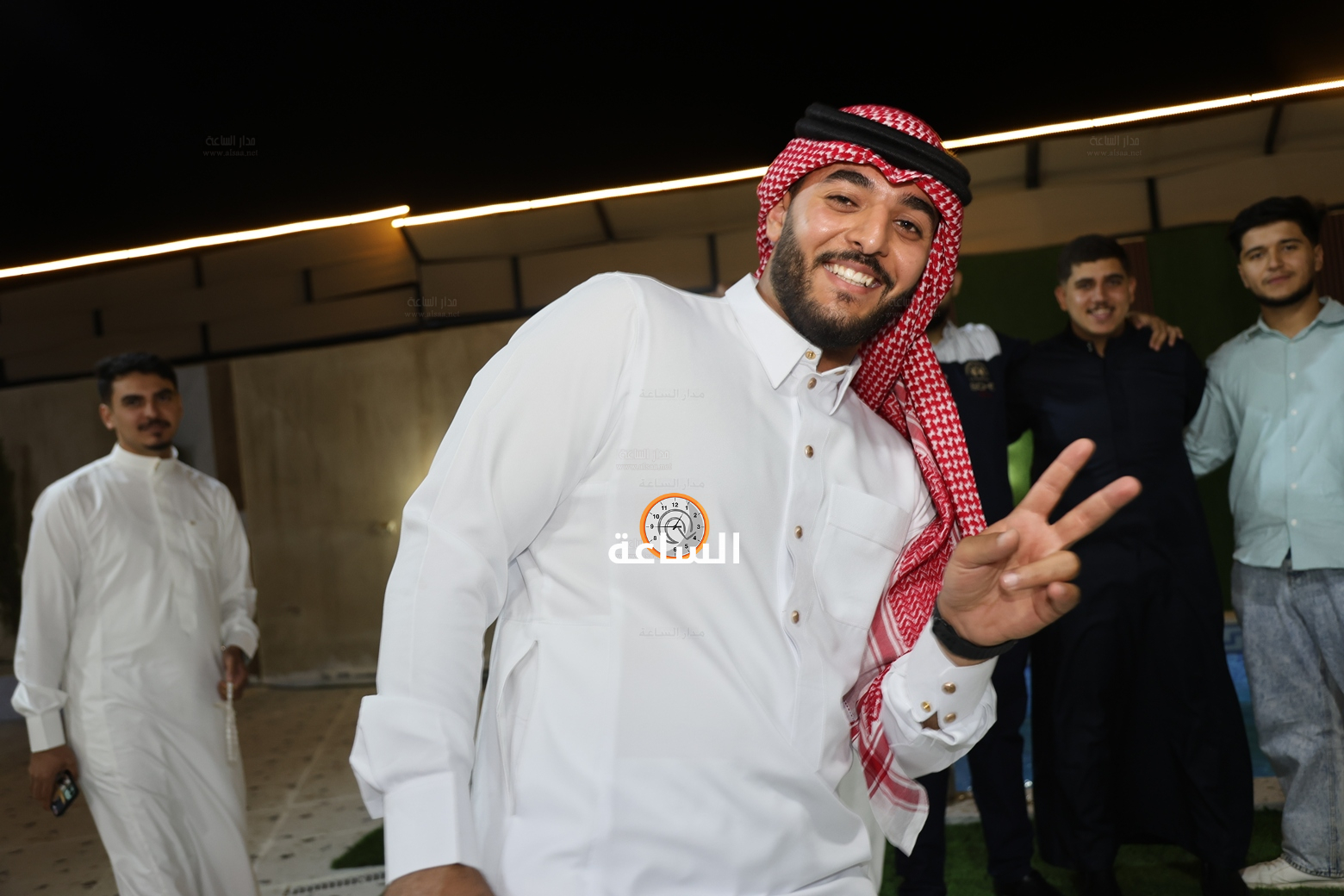 Madar Al-Saa Images 0.004792249717372354