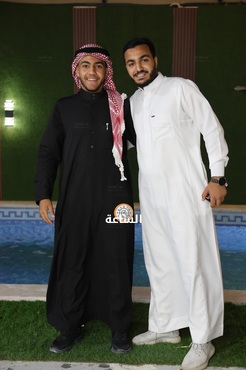 Madar Al-Saa Images 0.7126440485229432