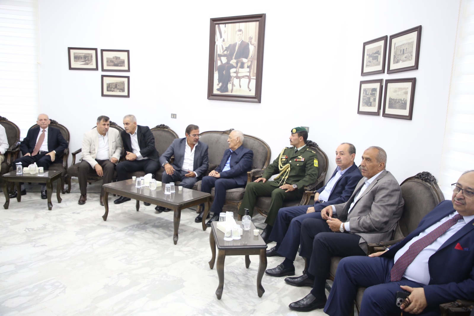 Madar Al-Saa Images 0.1237990013050132
