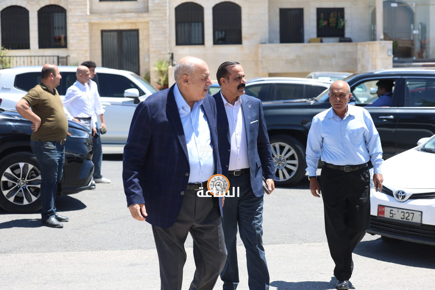 Madar Al-Saa Images 0.9546022692535844