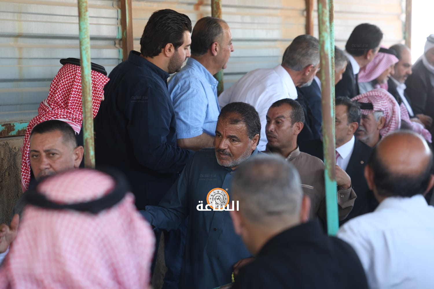 Madar Al-Saa Images 0.005905119850283191