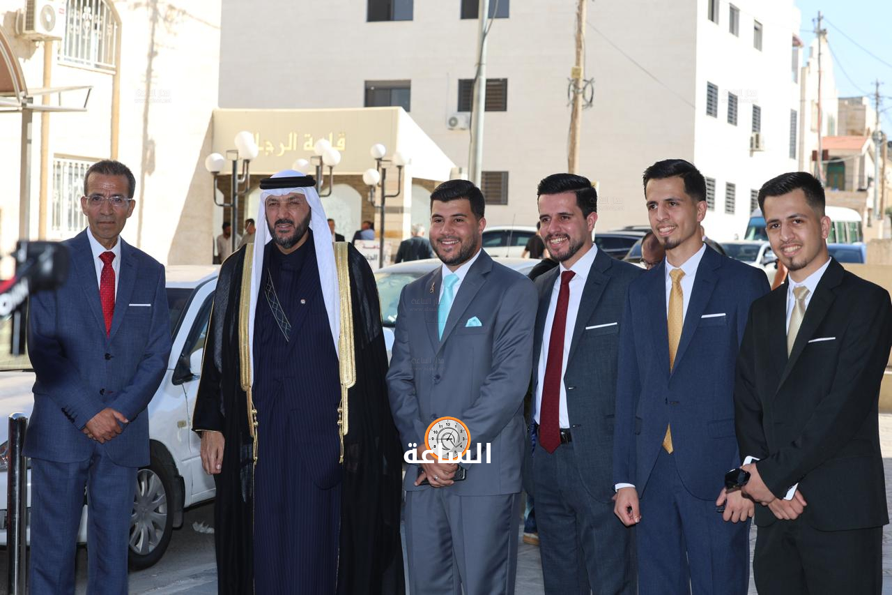 Madar Al-Saa Images 0.01447132885832303