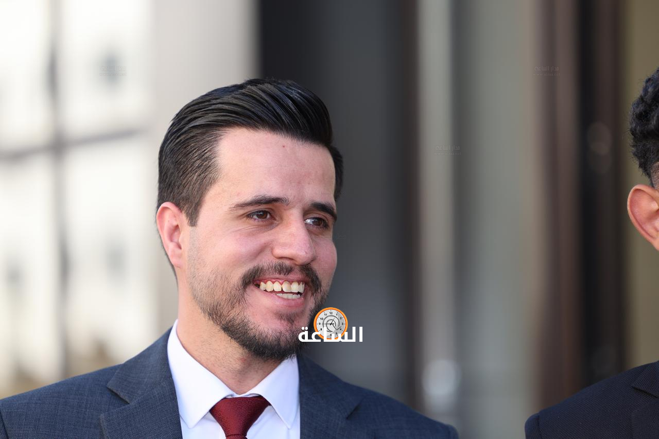 Madar Al-Saa Images 0.04946429668655161