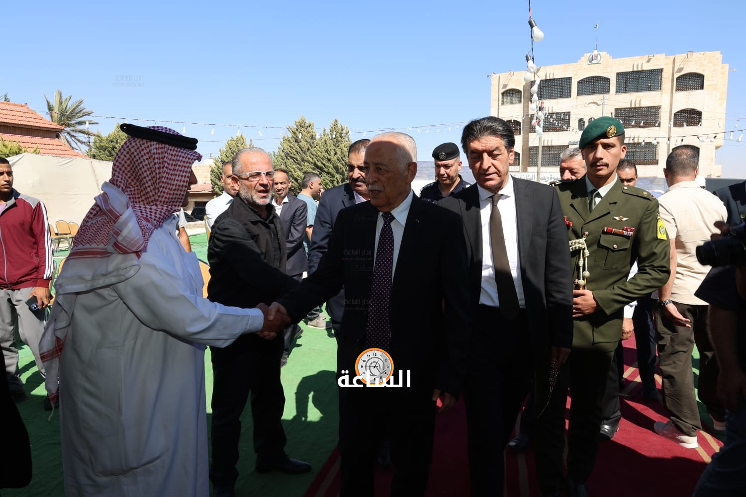 Madar Al-Saa Images 0.47216457602273376