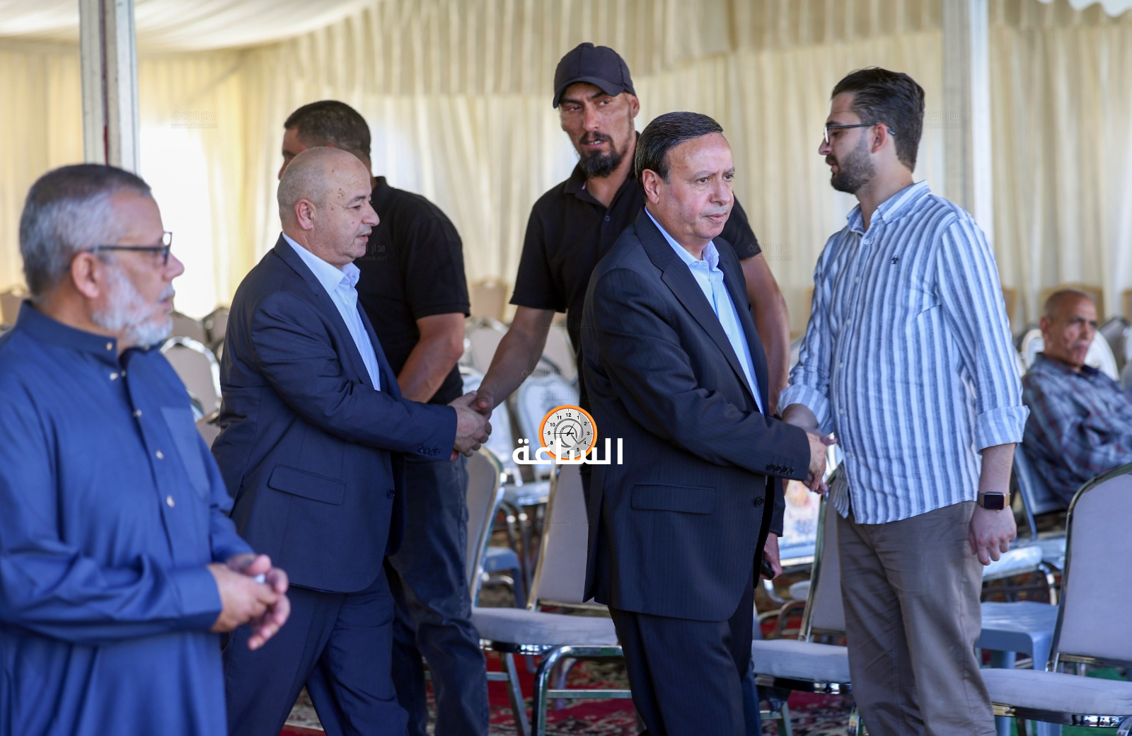 Madar Al-Saa Images 0.2613034889217398