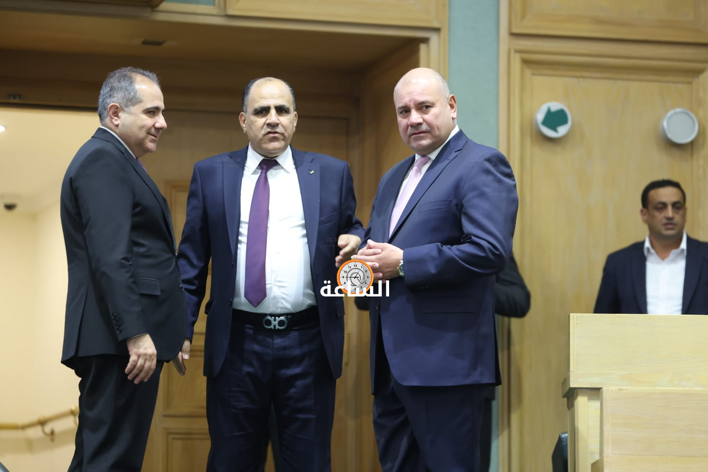 Madar Al-Saa Images 0.8903249853550004