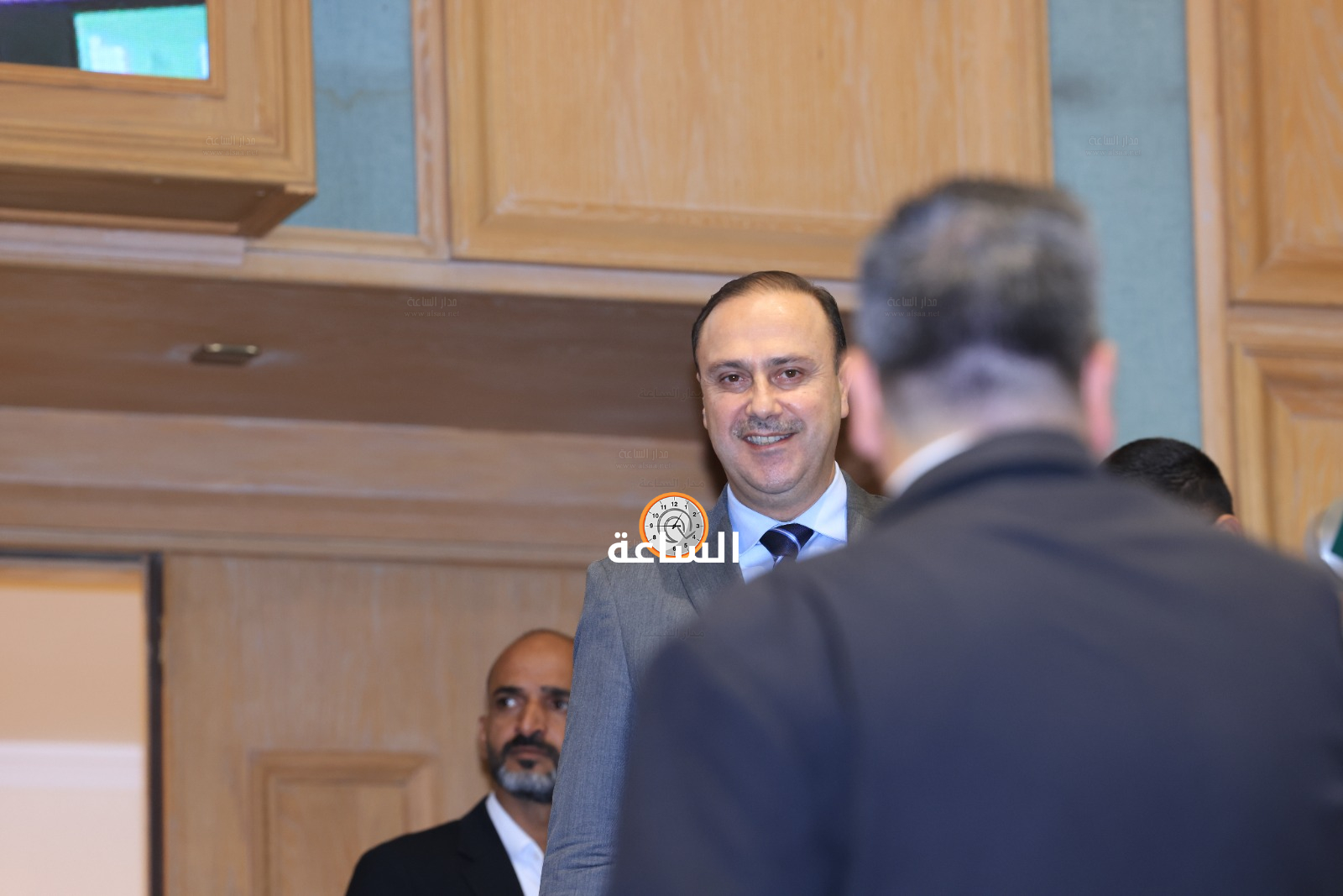 Madar Al-Saa Images 0.853422409425321