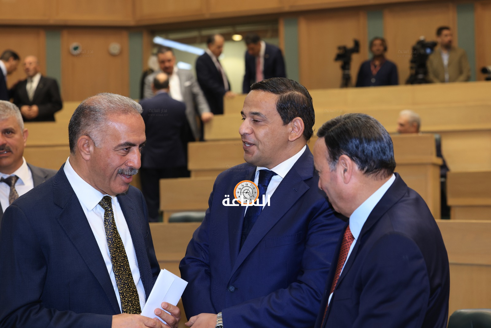 Madar Al-Saa Images 0.05078813852872954