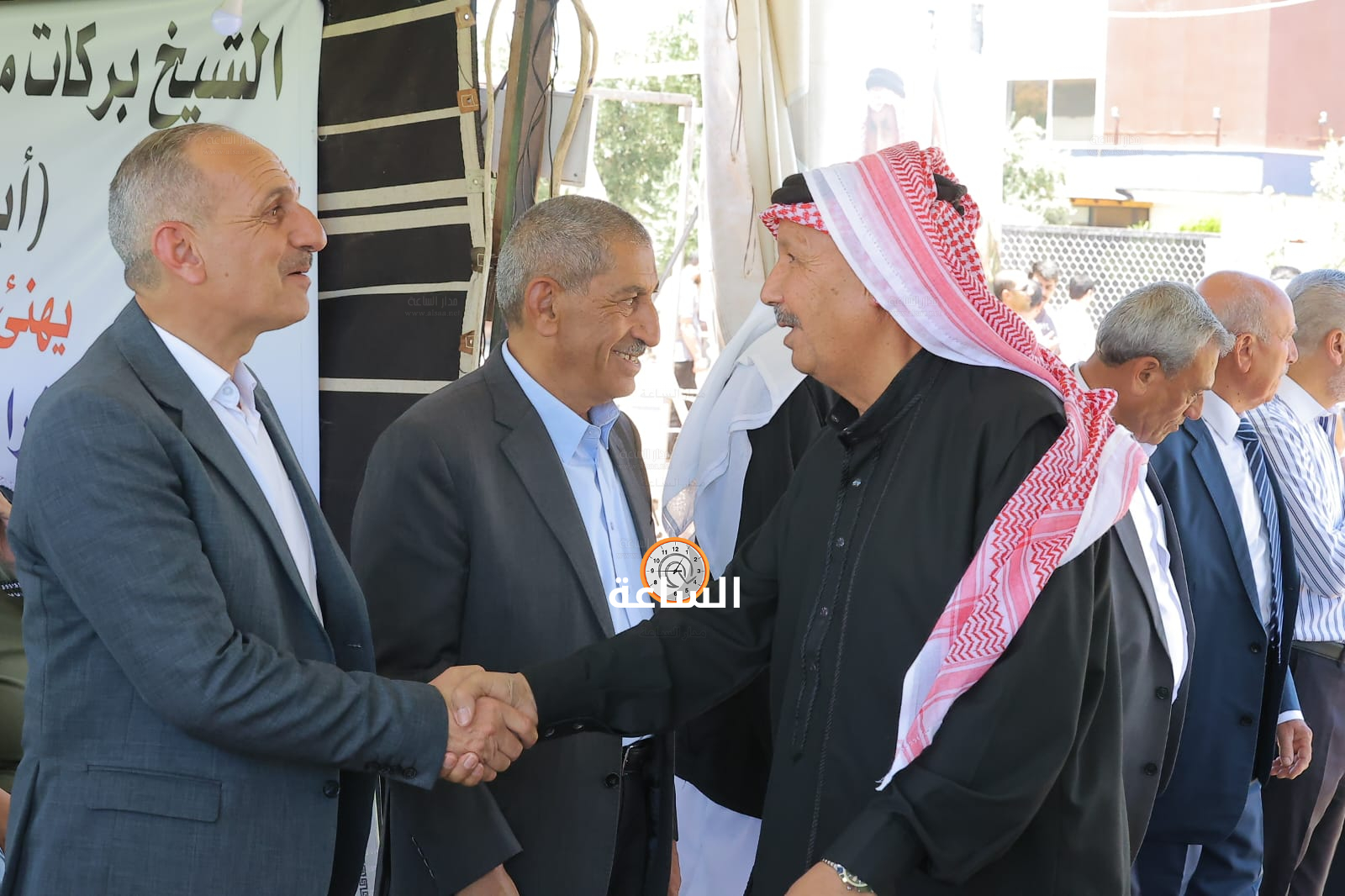 Madar Al-Saa Images 0.5142300842152118