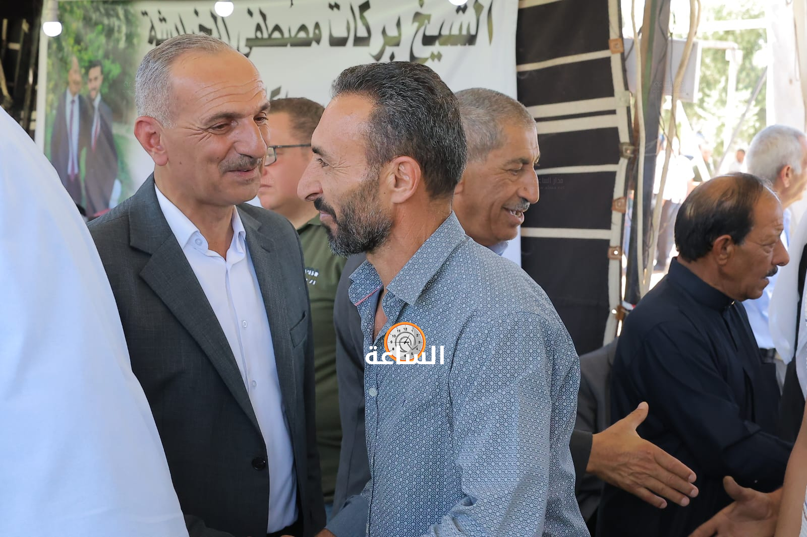 Madar Al-Saa Images 0.35796073857968436