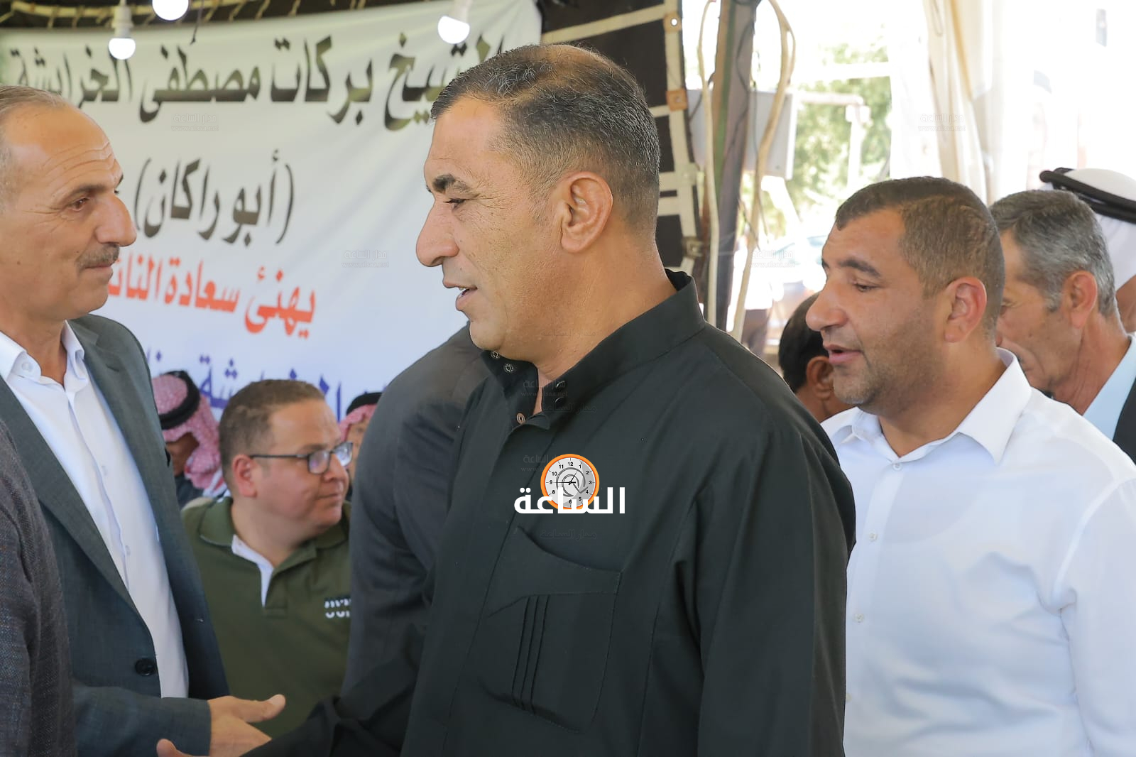 Madar Al-Saa Images 0.5014837239533929