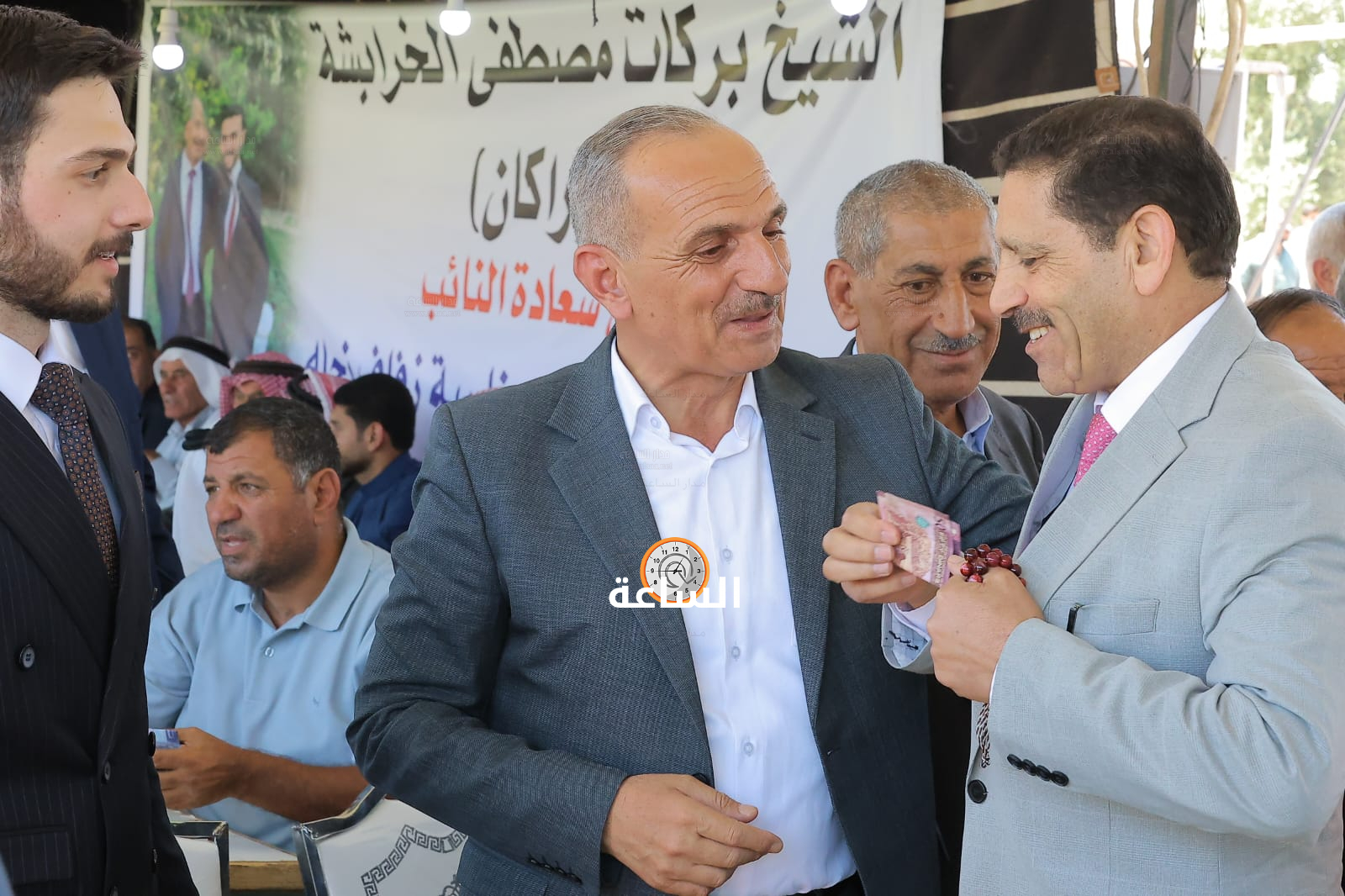 Madar Al-Saa Images 0.339080114520965