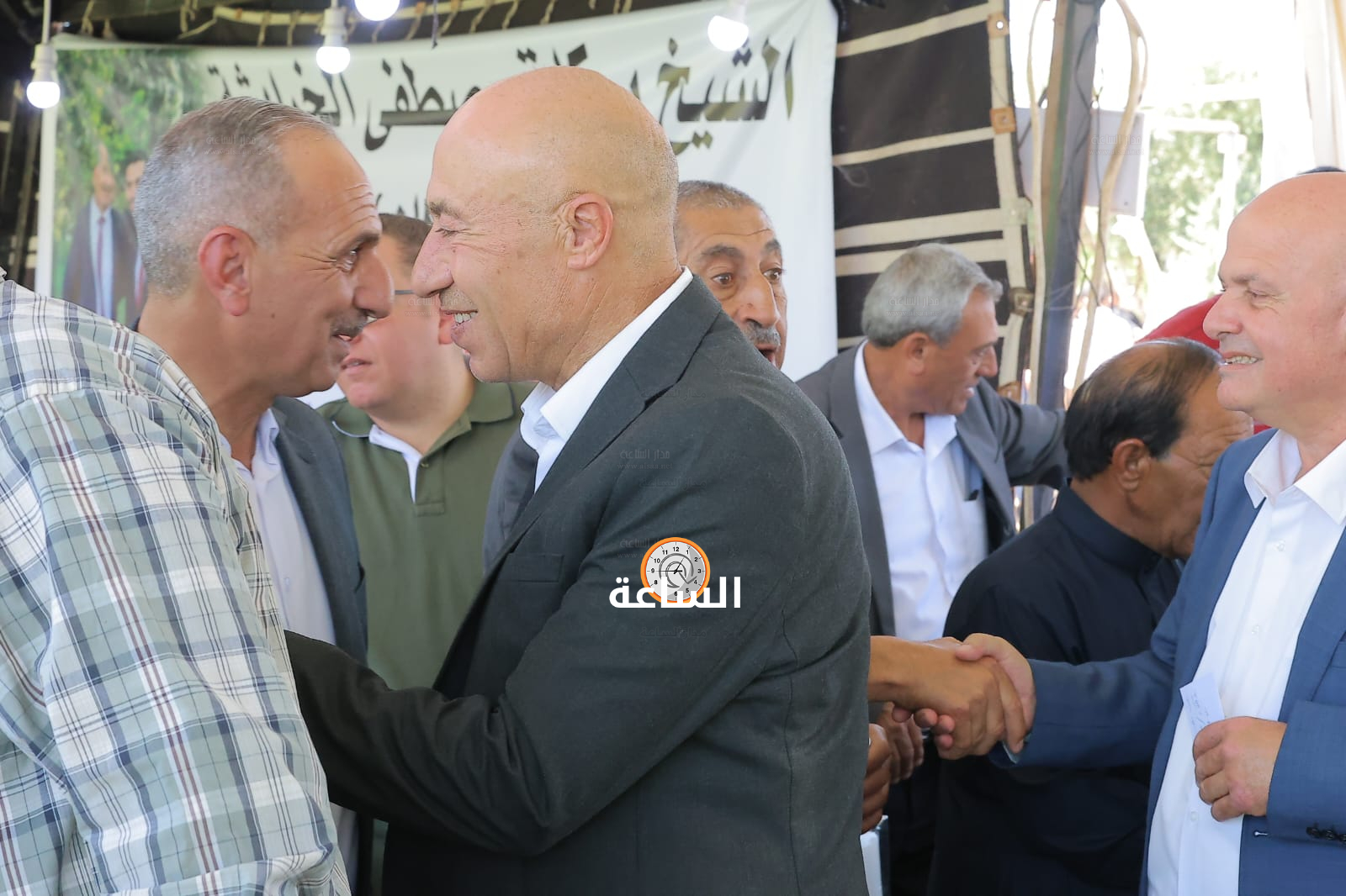 Madar Al-Saa Images 0.16250466092006044