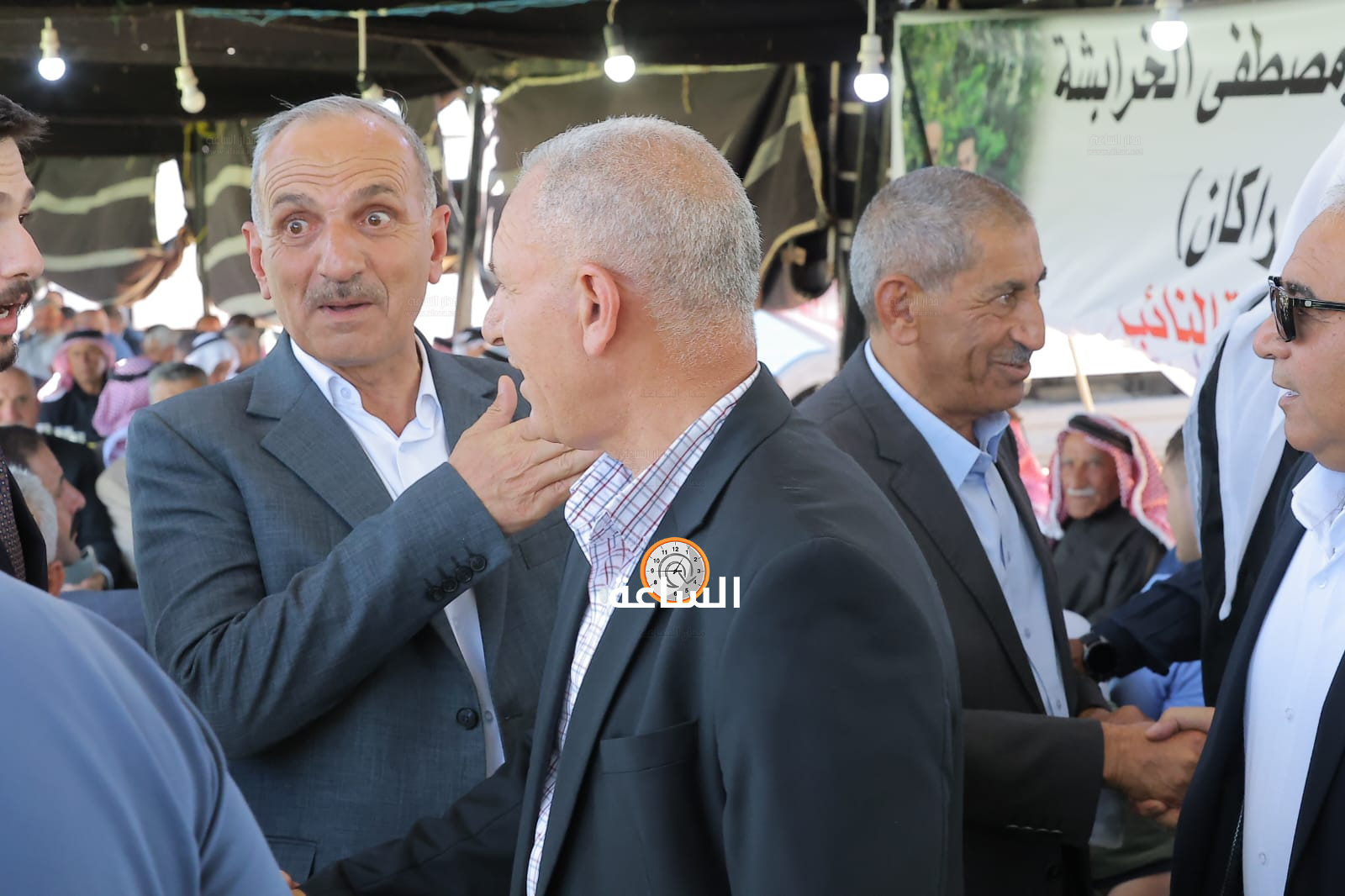 Madar Al-Saa Images 0.9309390018253014