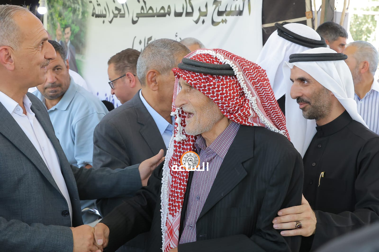 Madar Al-Saa Images 0.37656476660294813