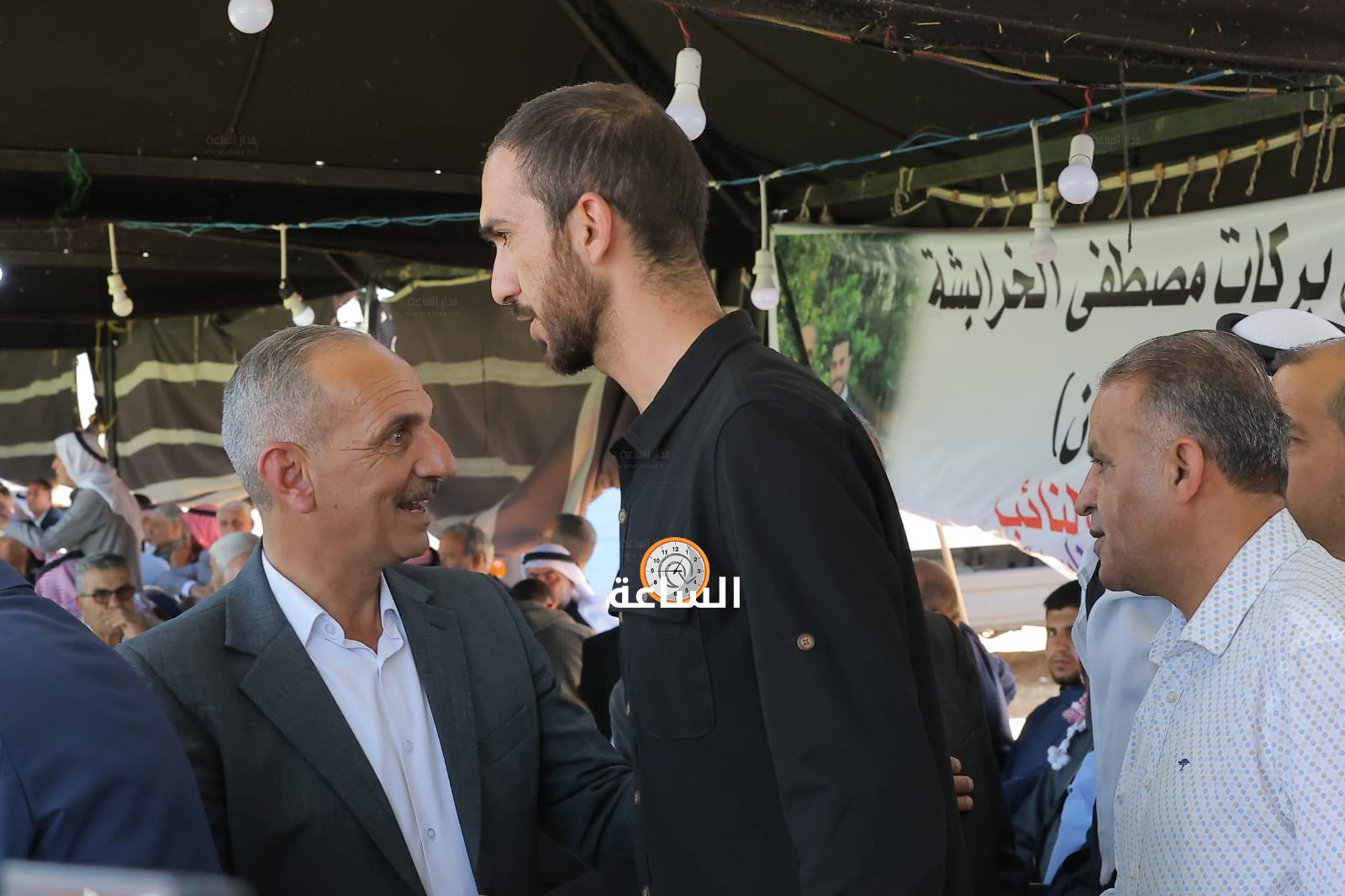 Madar Al-Saa Images 0.34145027526406135