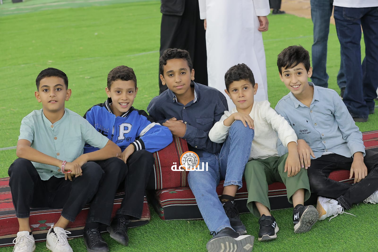 Madar Al-Saa Images 0.8813782346005046