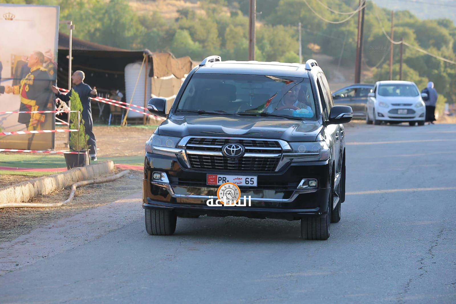 Madar Al-Saa Images 0.016033381838020055