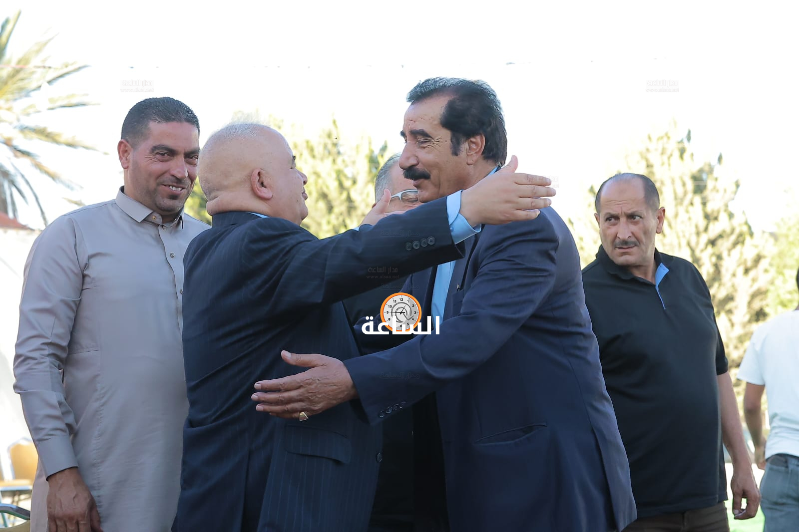 Madar Al-Saa Images 0.5758096181136628