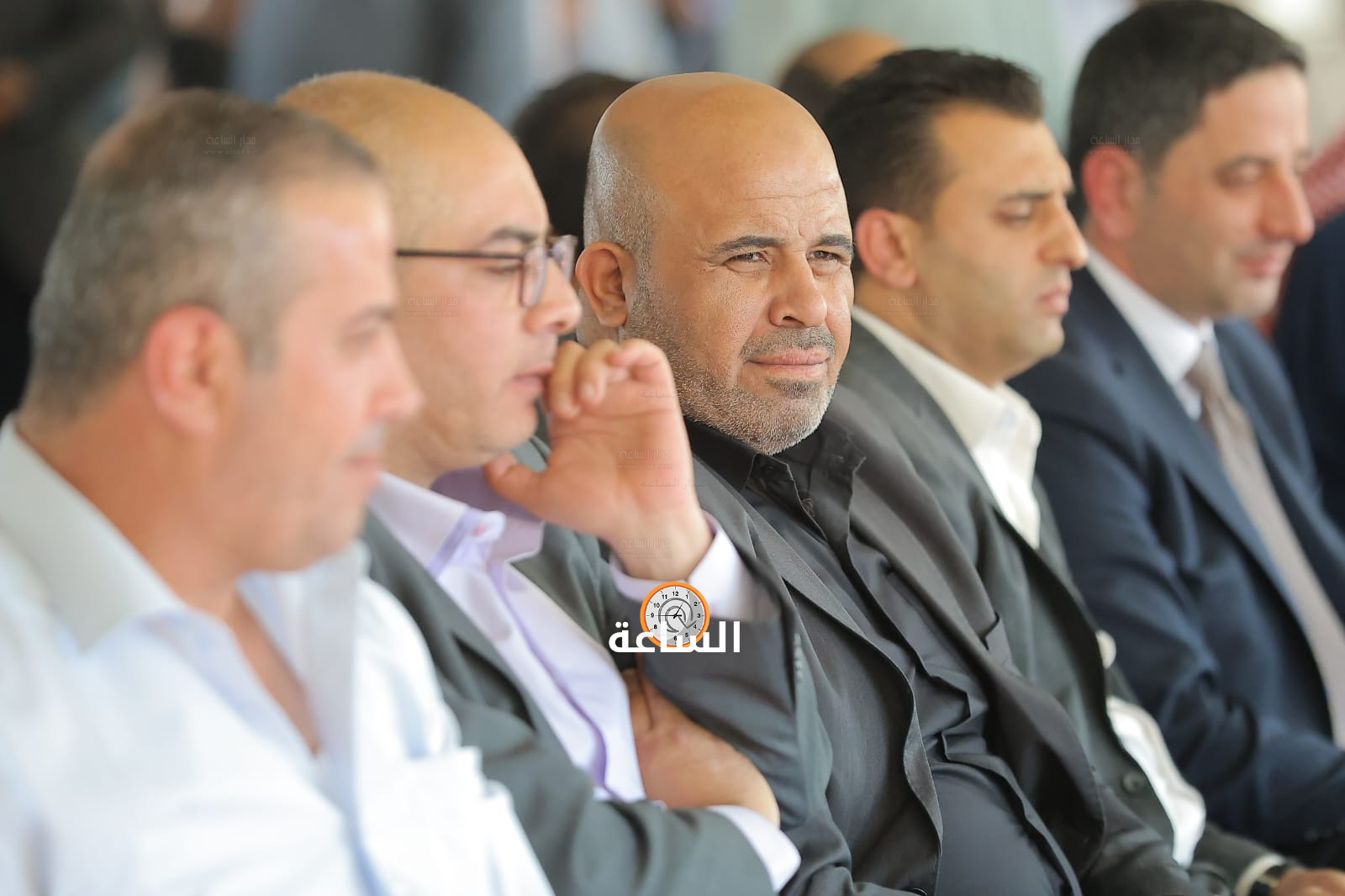 Madar Al-Saa Images 0.9987053821486418