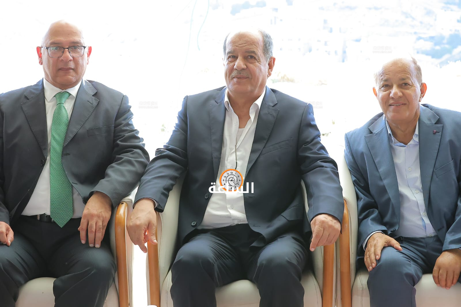 Madar Al-Saa Images 0.32802774937786805
