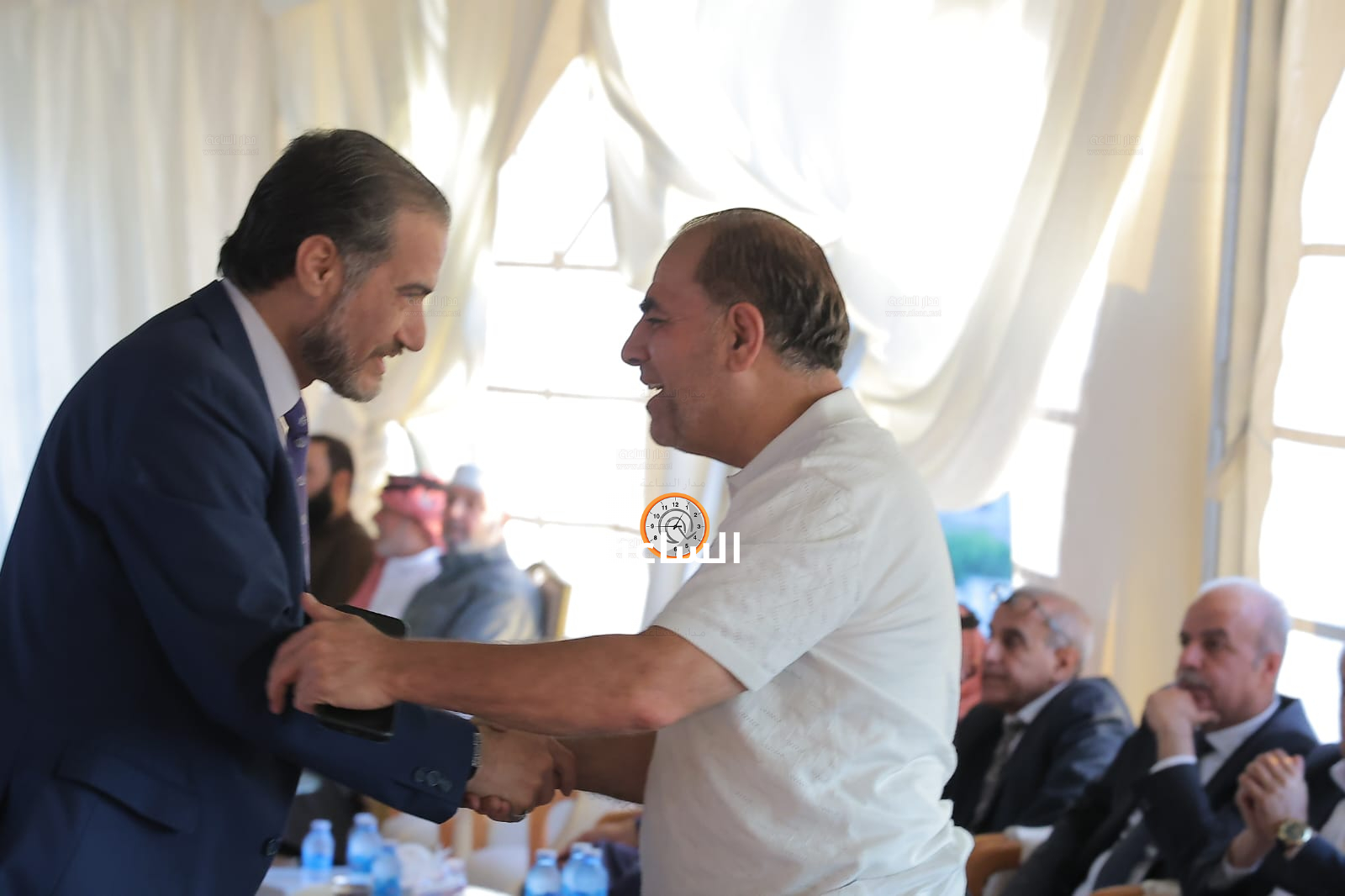 Madar Al-Saa Images 0.7448275224119019