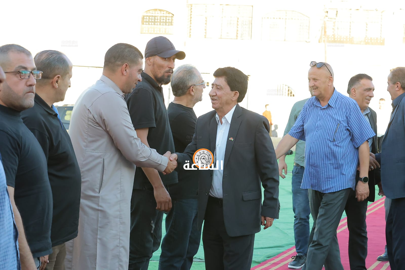 Madar Al-Saa Images 0.6498792395468941