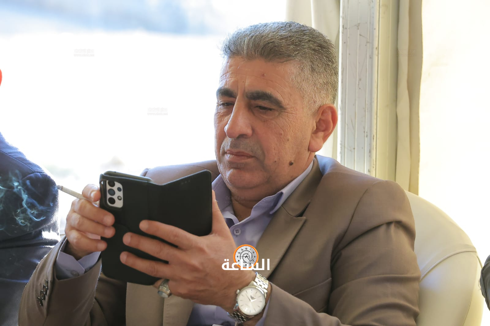 Madar Al-Saa Images 0.47647170733893474