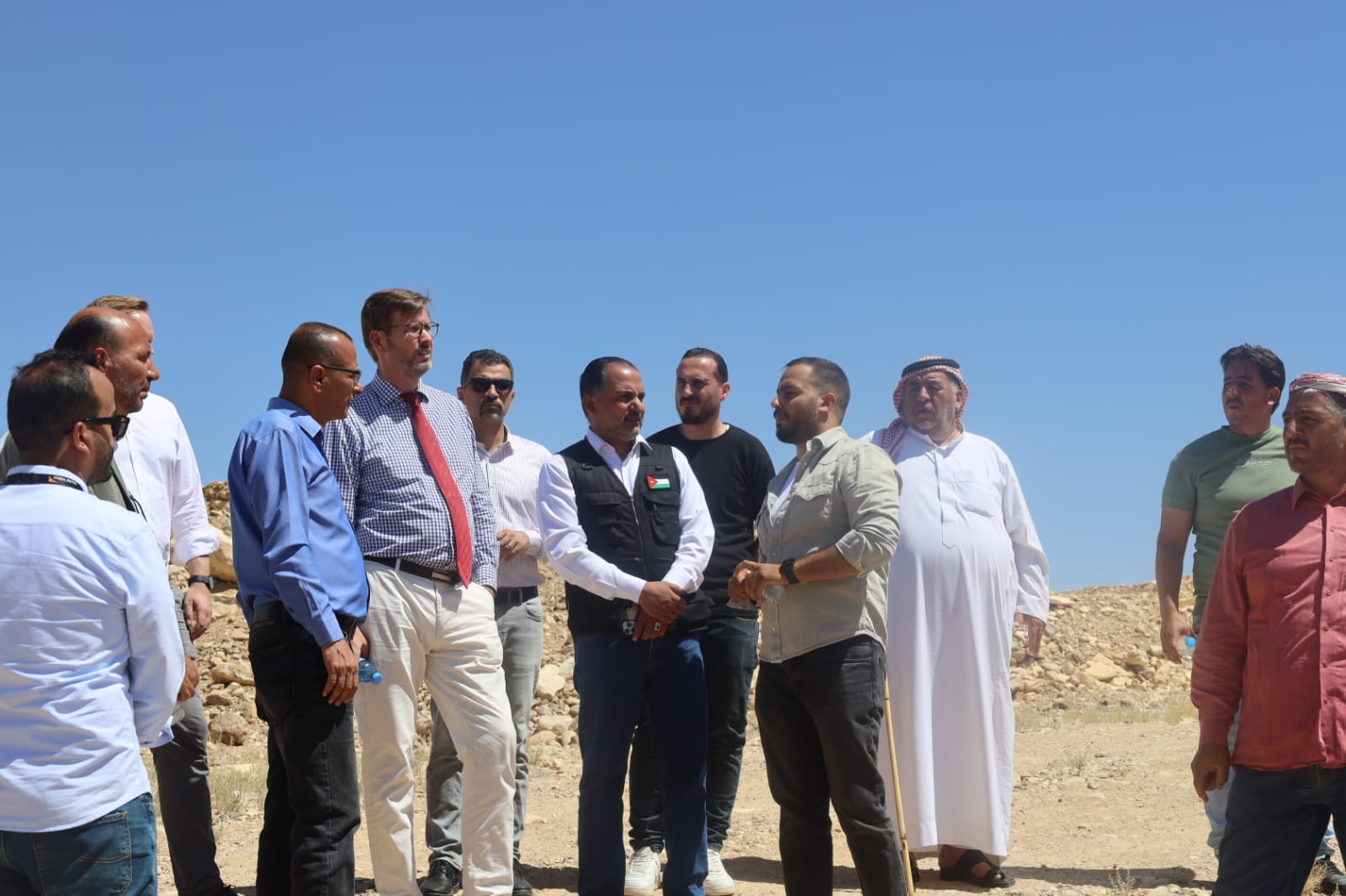 Madar Al-Saa Images 0.47711921874370244
