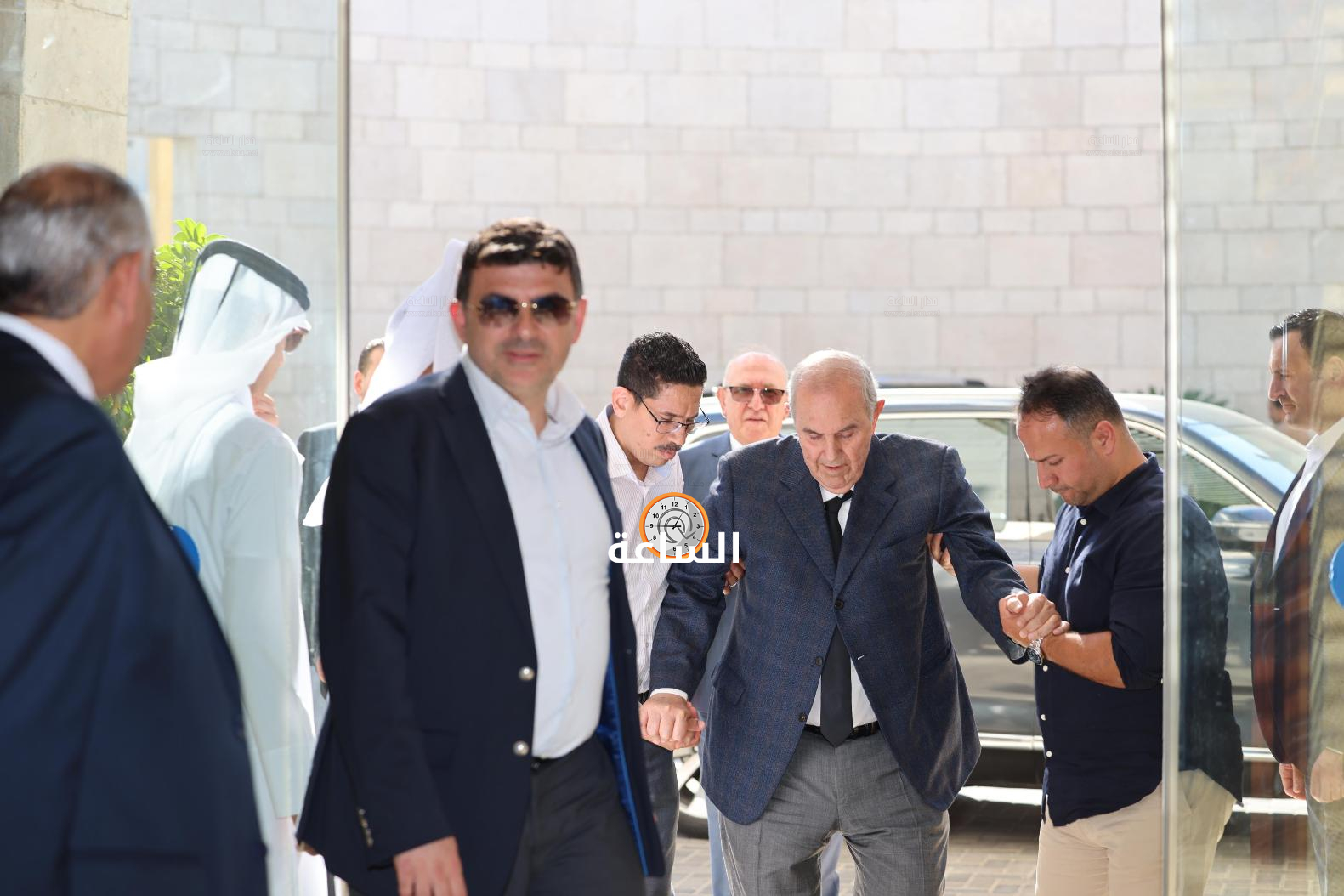 Madar Al-Saa Images 0.4939079836039807